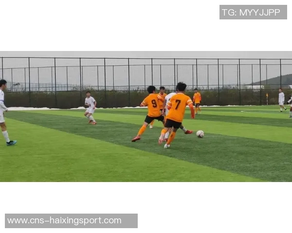 北京足球赛激情四溢球迷齐聚共庆盛事展现团结与友谊 北京足球赛激情四溢球迷齐聚共庆盛事展现团结与友谊